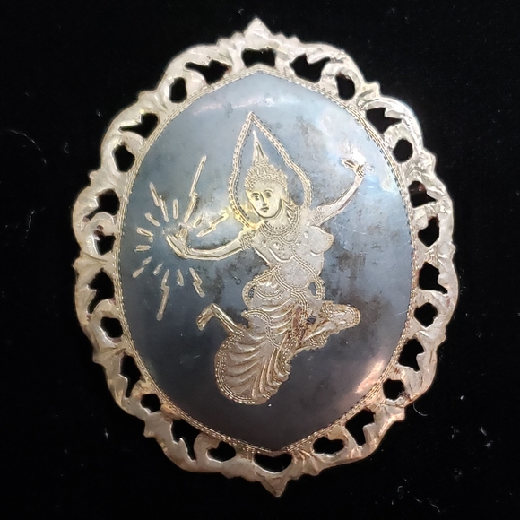 Antique Siam sterling silver brooch from 1930's - Picture 1 of 5